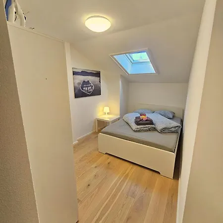 Old Town Modern Charm Apartamento *