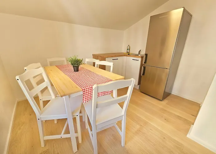 Apartment Old Town Modern Charm *