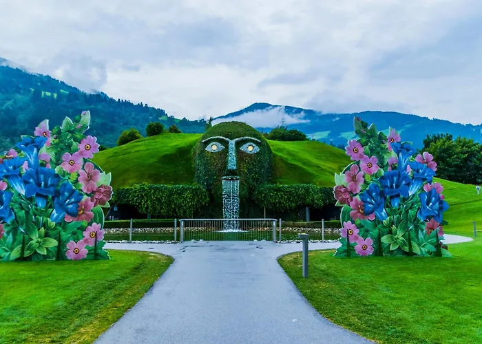 Old Town Modern Charm Apartment