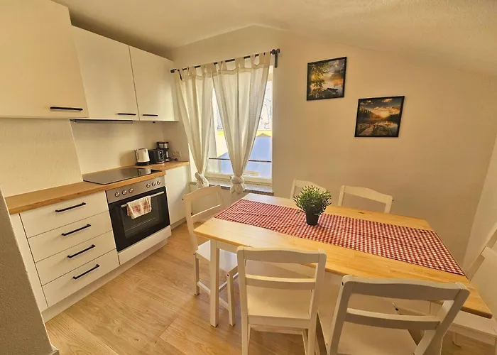 Old Town Modern Charm Apartment Hall in Tirol